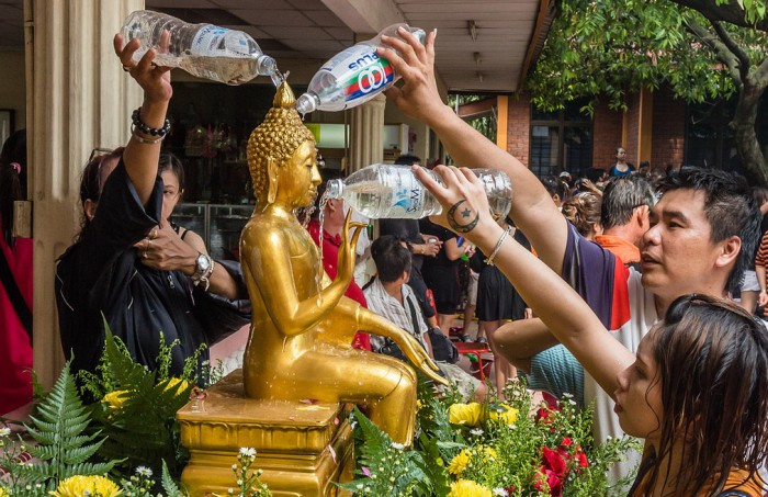 Сонгкран, Новый год, Таиланд, буддийские праздники, обычаи, традиции